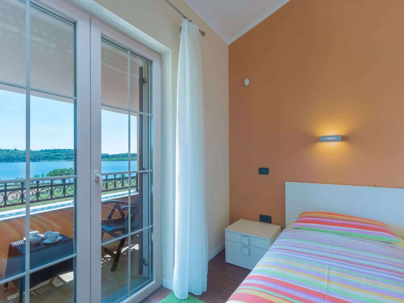 In Pomer mit privatem beheizten Pool und Meerblick - Image-tags.info