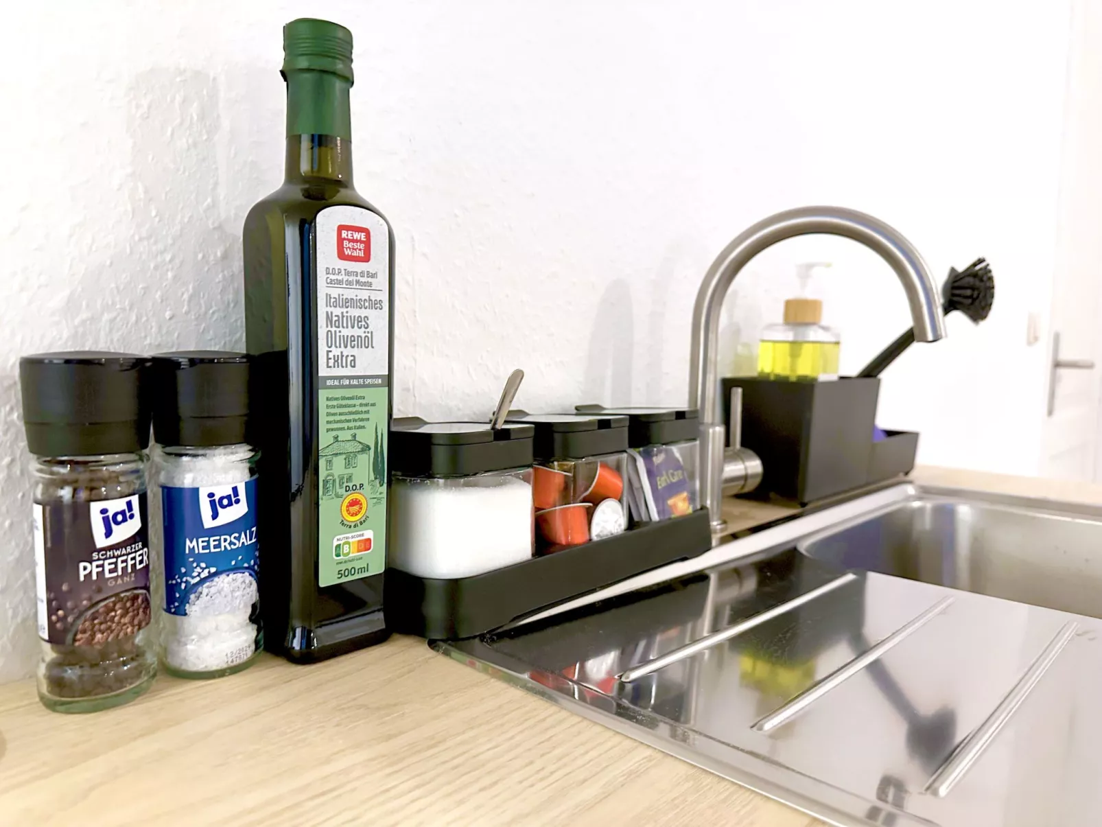 3Zi Altbau-Wohnung Holstentor in der Altstadt - Image-tags.info