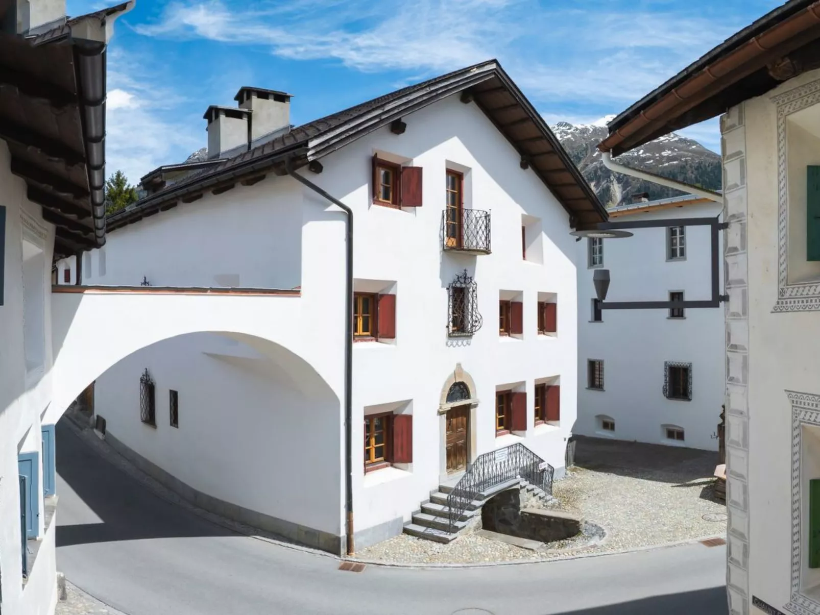 Chesa Michel Grisch - Outside