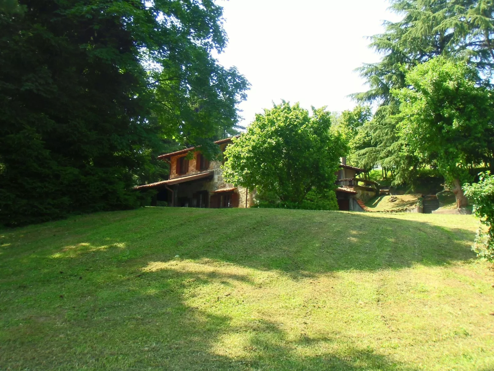 TaiObe - Fröhliches Partyhaus - Image-tags.info