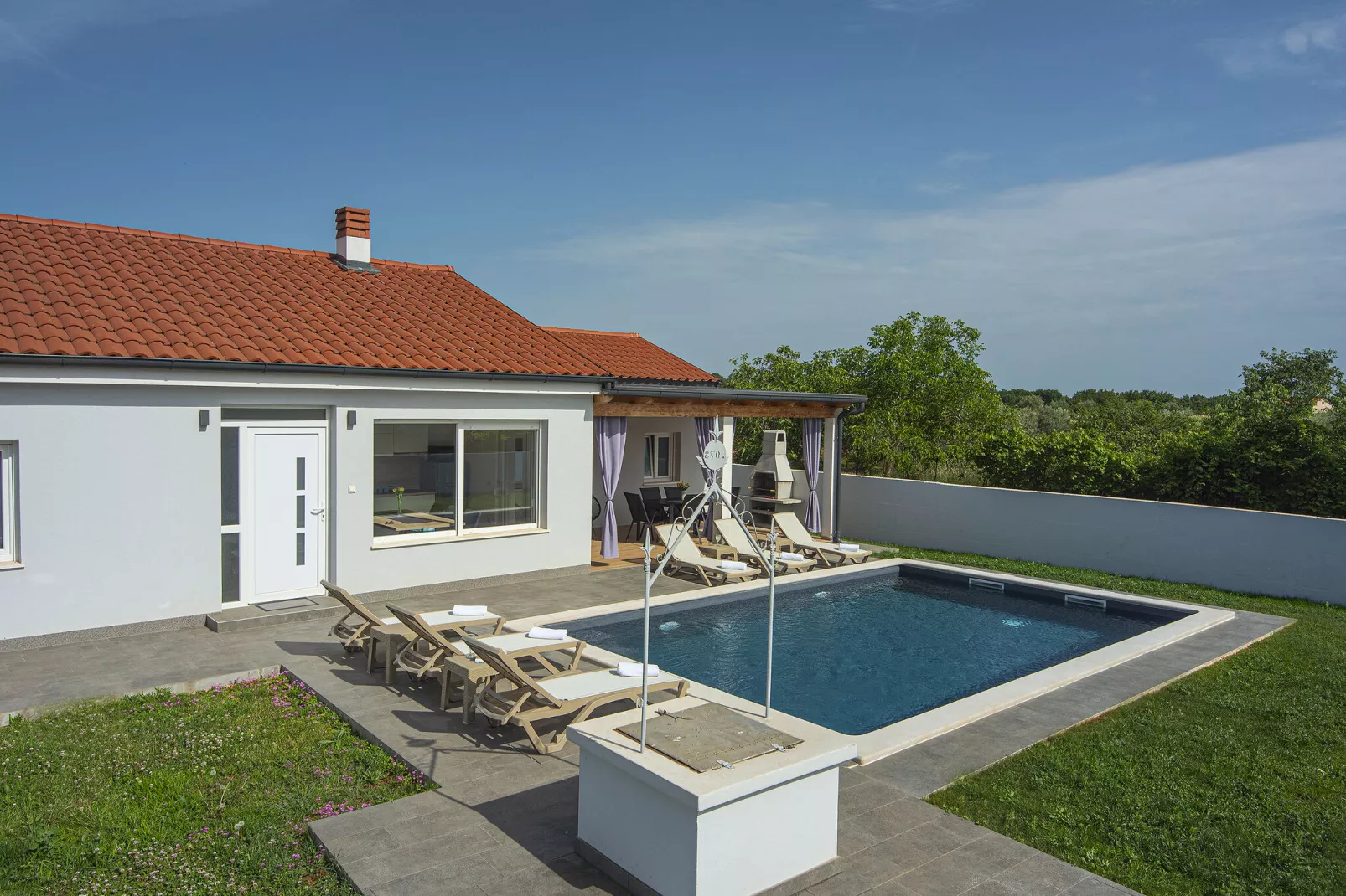 Casa Ori-Exterior summer