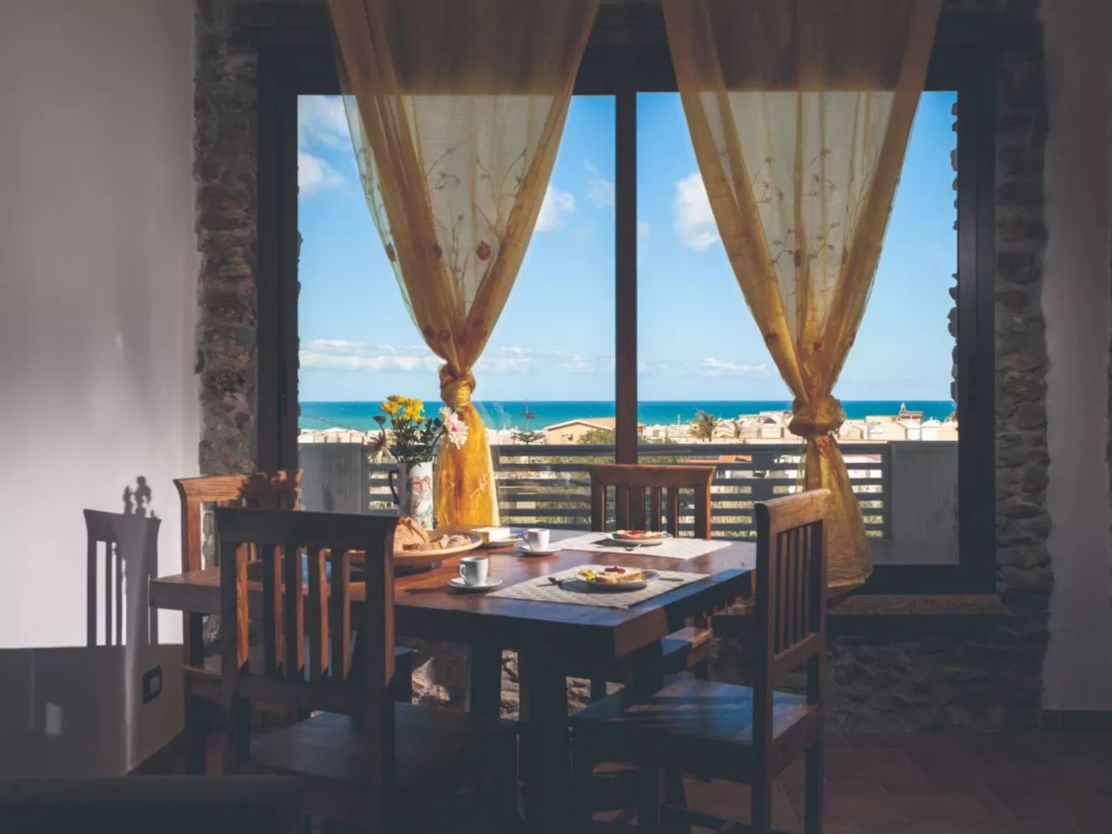 Wohnung GIallo mit Schwimmbad und Meerblick - Image-tags.info