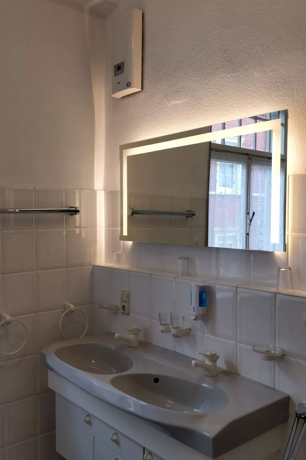 Wohnung in einem historischen Gebäude mit Balkon und Blick auf die Mosel - Image-tags.info