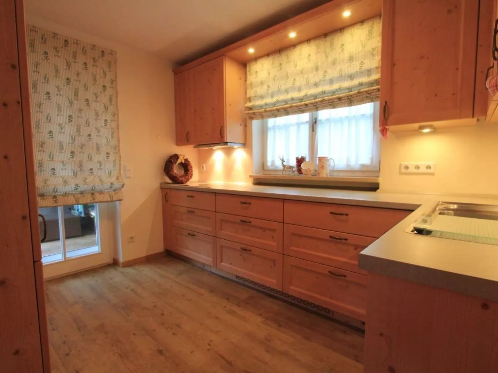 In Hagrain mit Grill, Terrasse und Garten - Image-tags.info