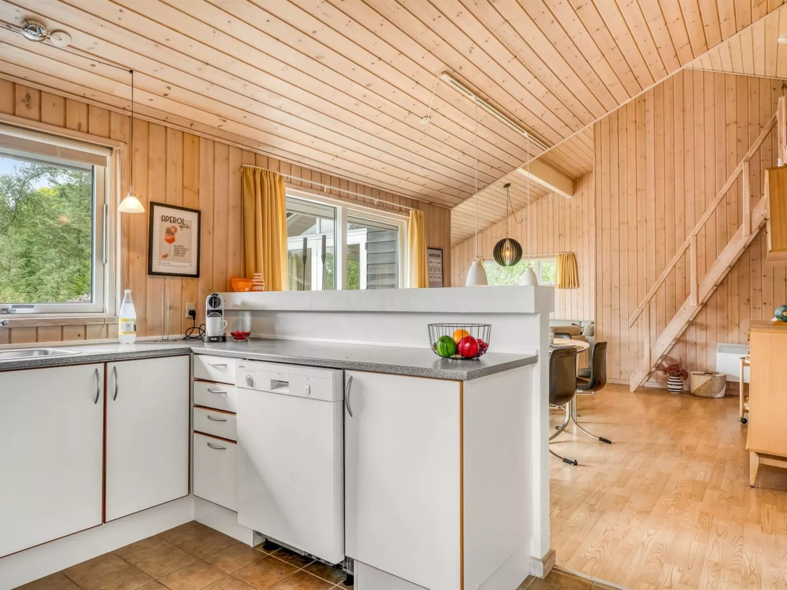 "Alisa" - 1.9km from the sea - Inside