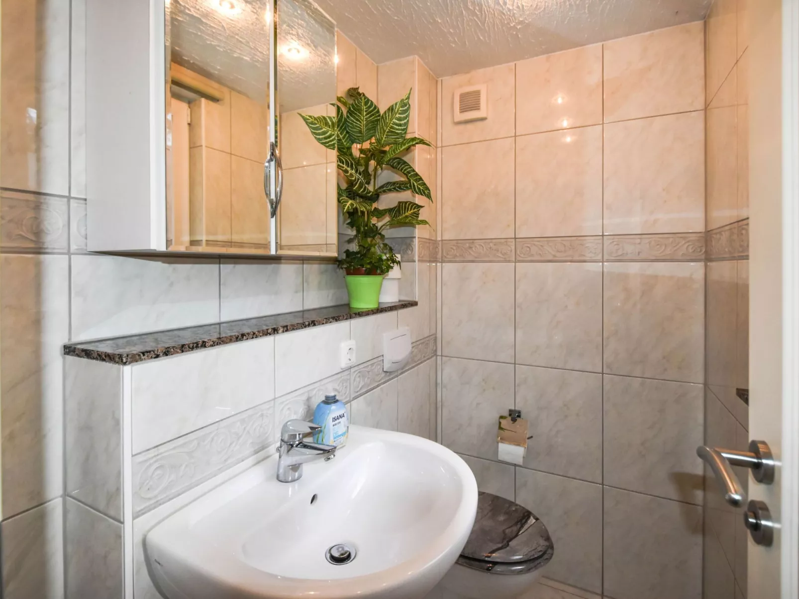 Strandnahes Ferienhaus Dünenperle mit Kamin - Image-tags.info