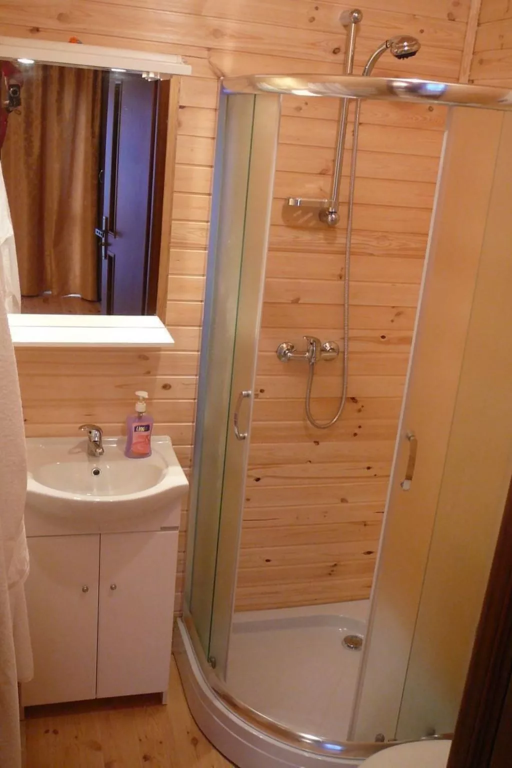 In Swarzewo mit Garten, Terrasse und Grill-Image-tags.info