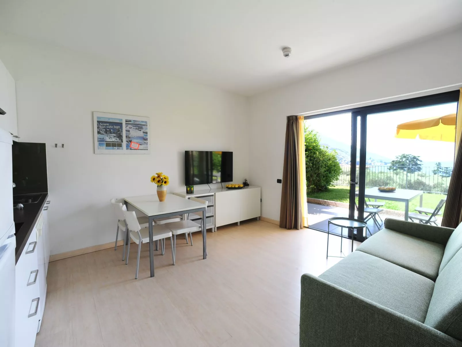 Zwei-Zimmer-Wohnung mit Seeblick - Image-tags.info