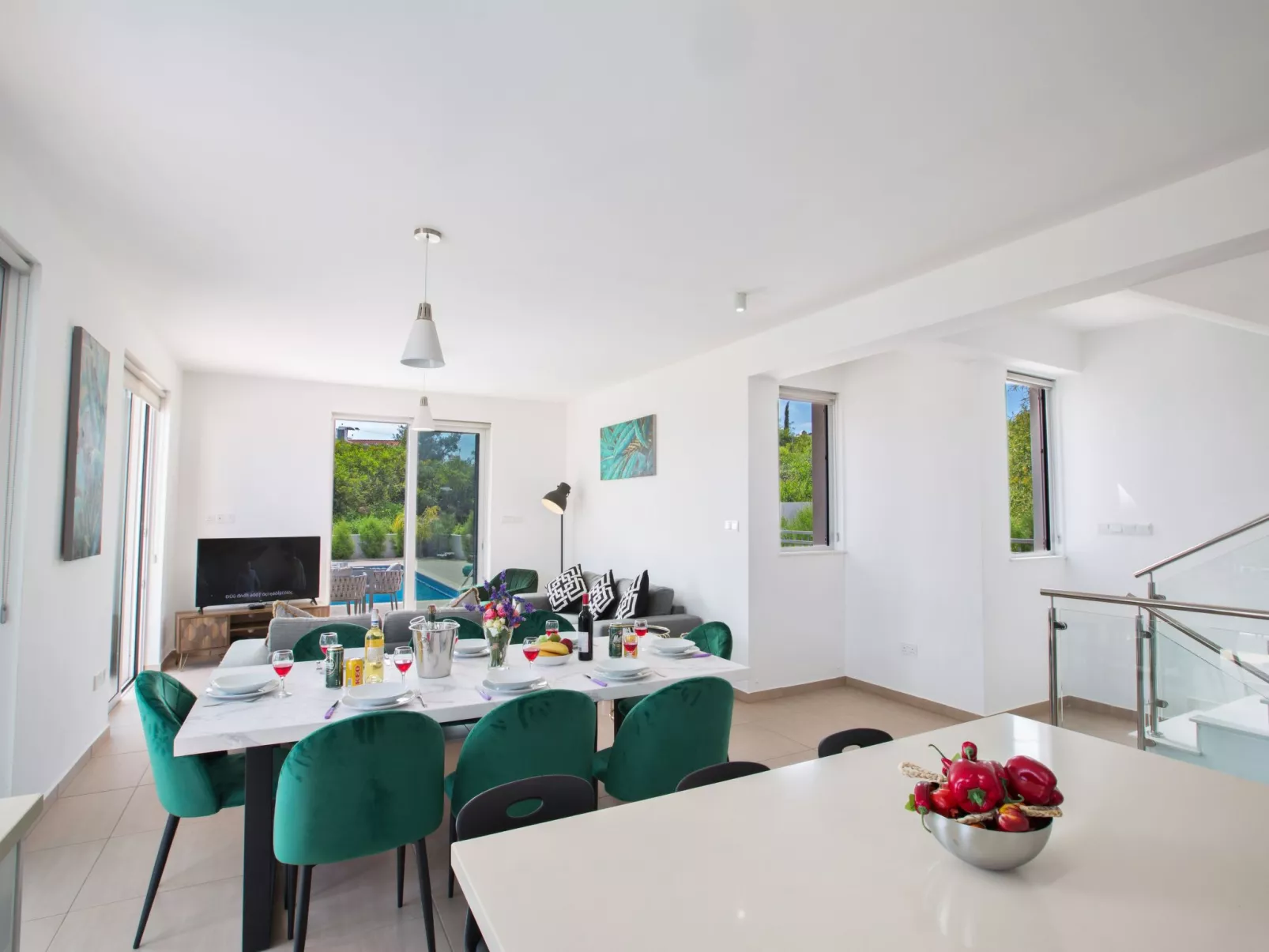 Schöne, topmoderne Ferienvilla auf Zypern - Image-tags.info