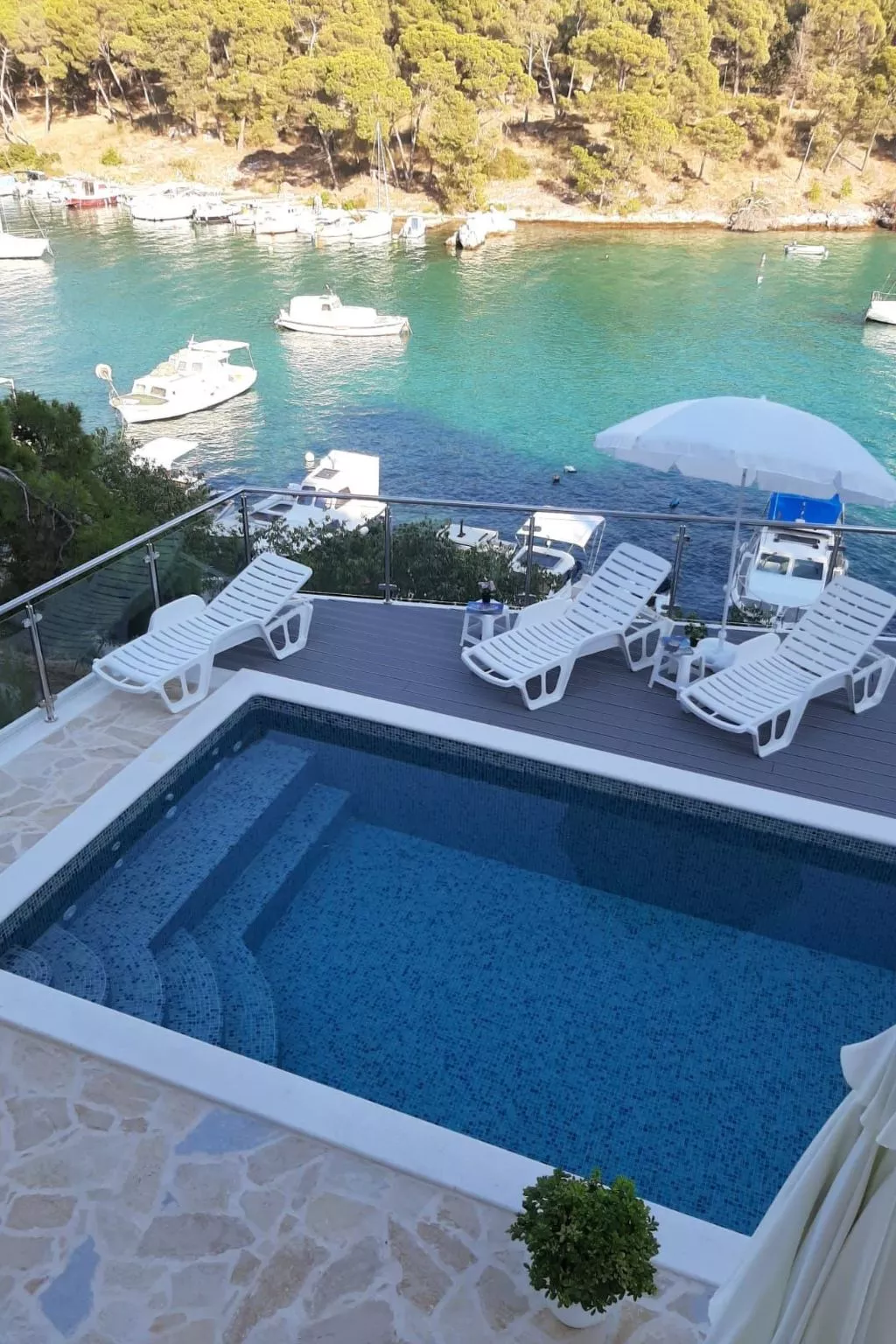 Aurea 5 Modernes Apartment direkt am Meer - Image-tags.info