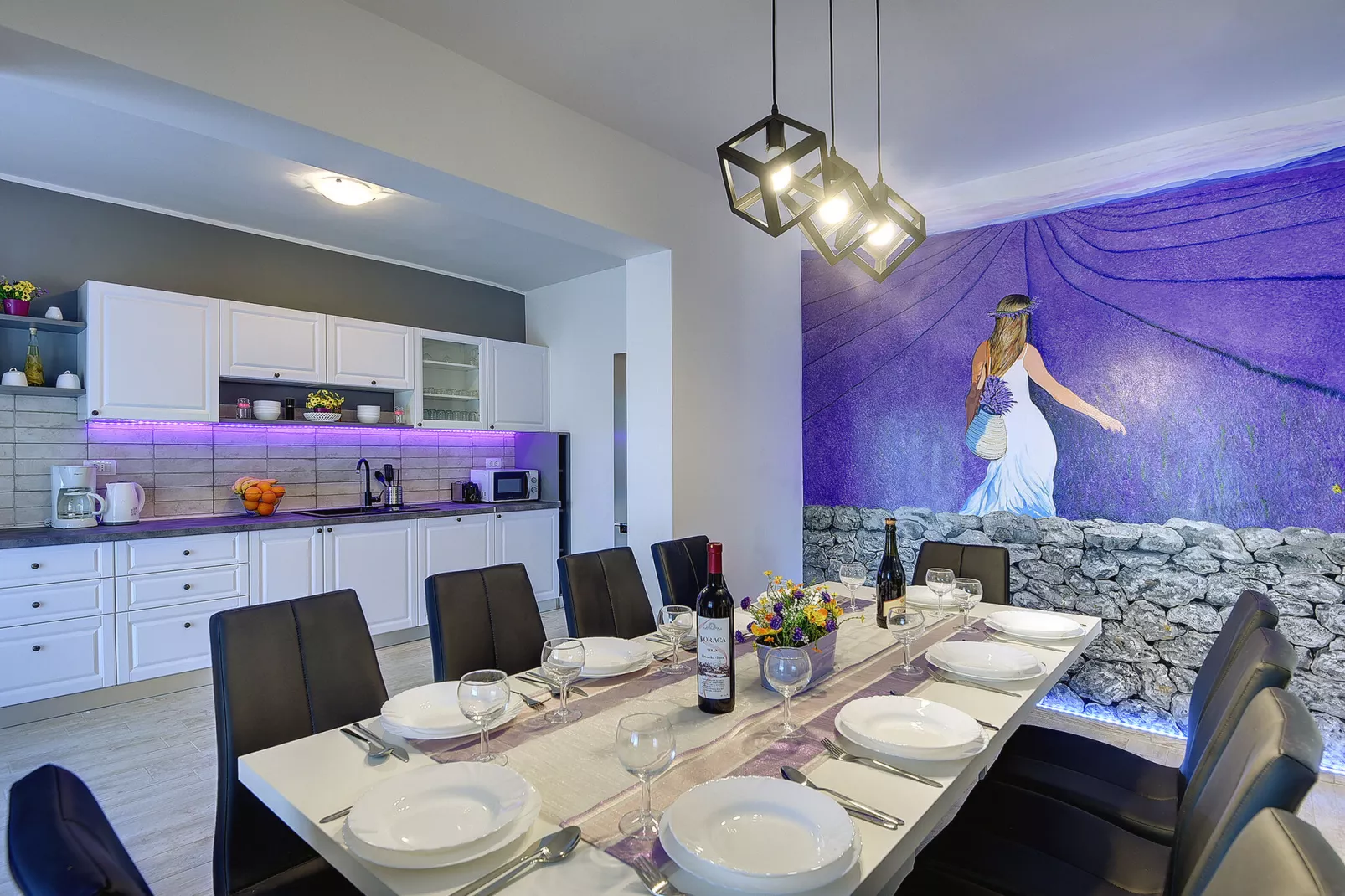 Villa Mateo-Dining room