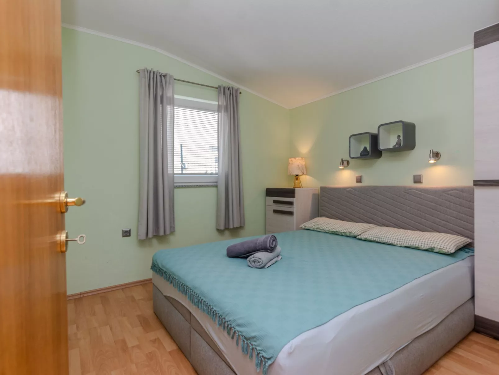 Apartment Jozef 3 - Image-tags.info