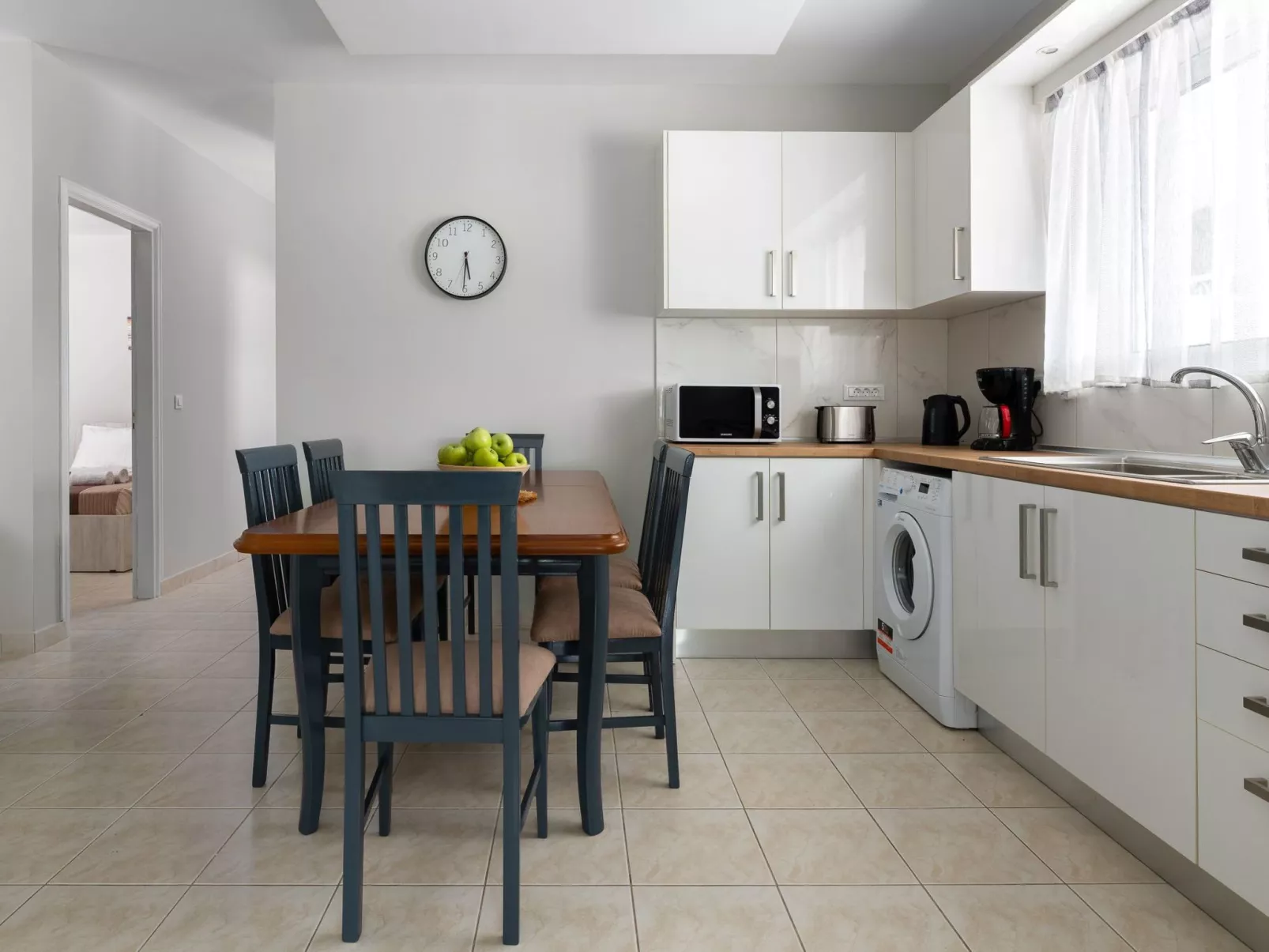 Athena PoolFront - Image-tags.info