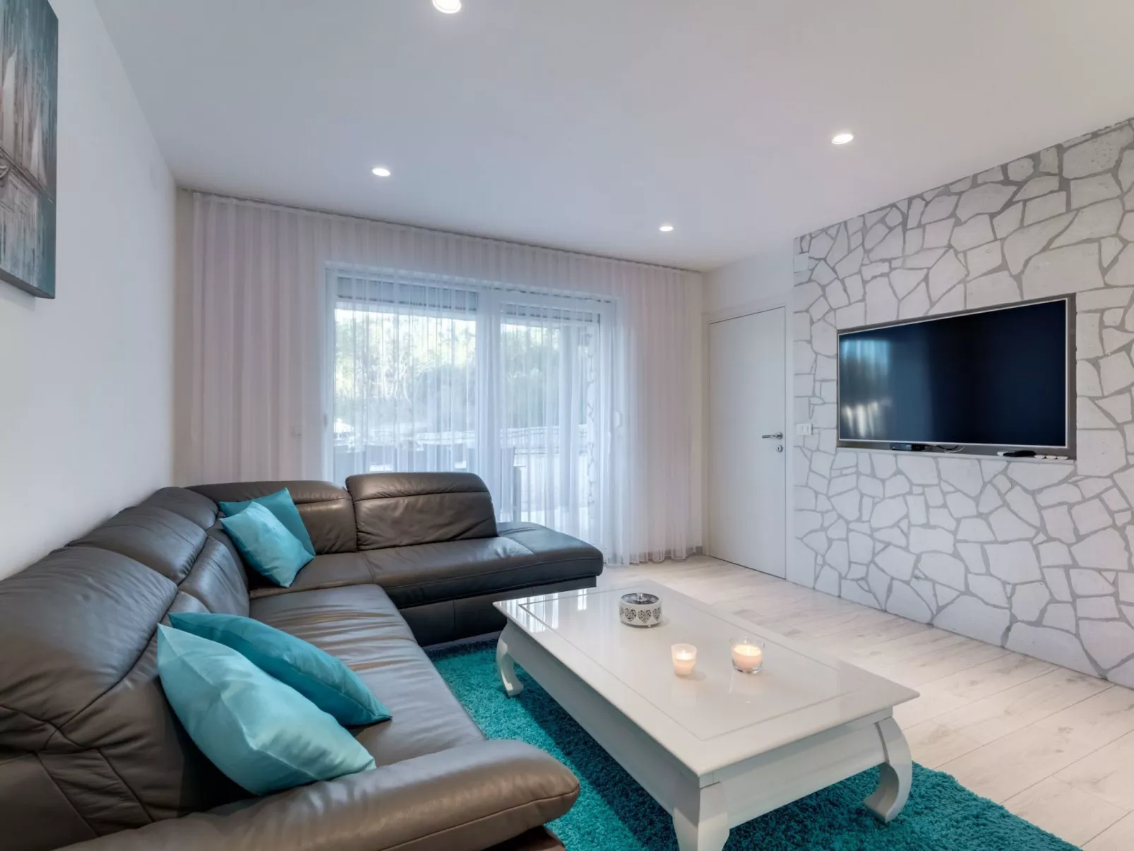 Neue Villa mit Pool und Meerblick - Image-tags.info