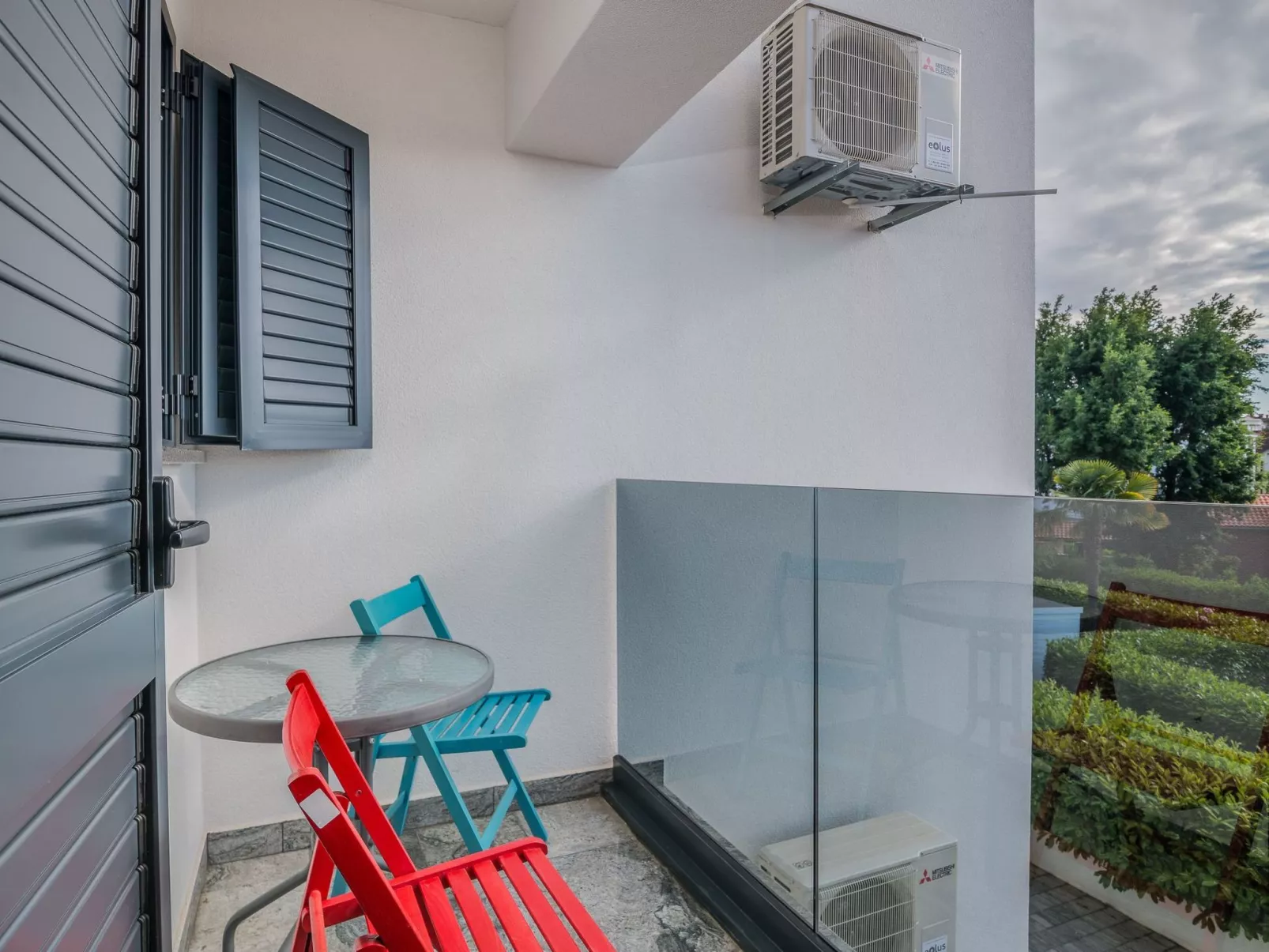 Martina 3 - Image-tags.info