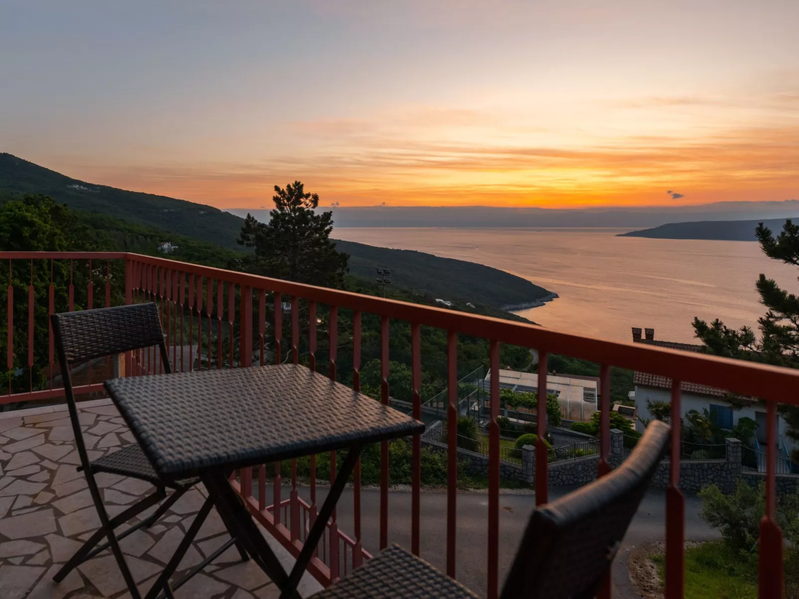 Luxury Seaview Apartment - Image-tags.info