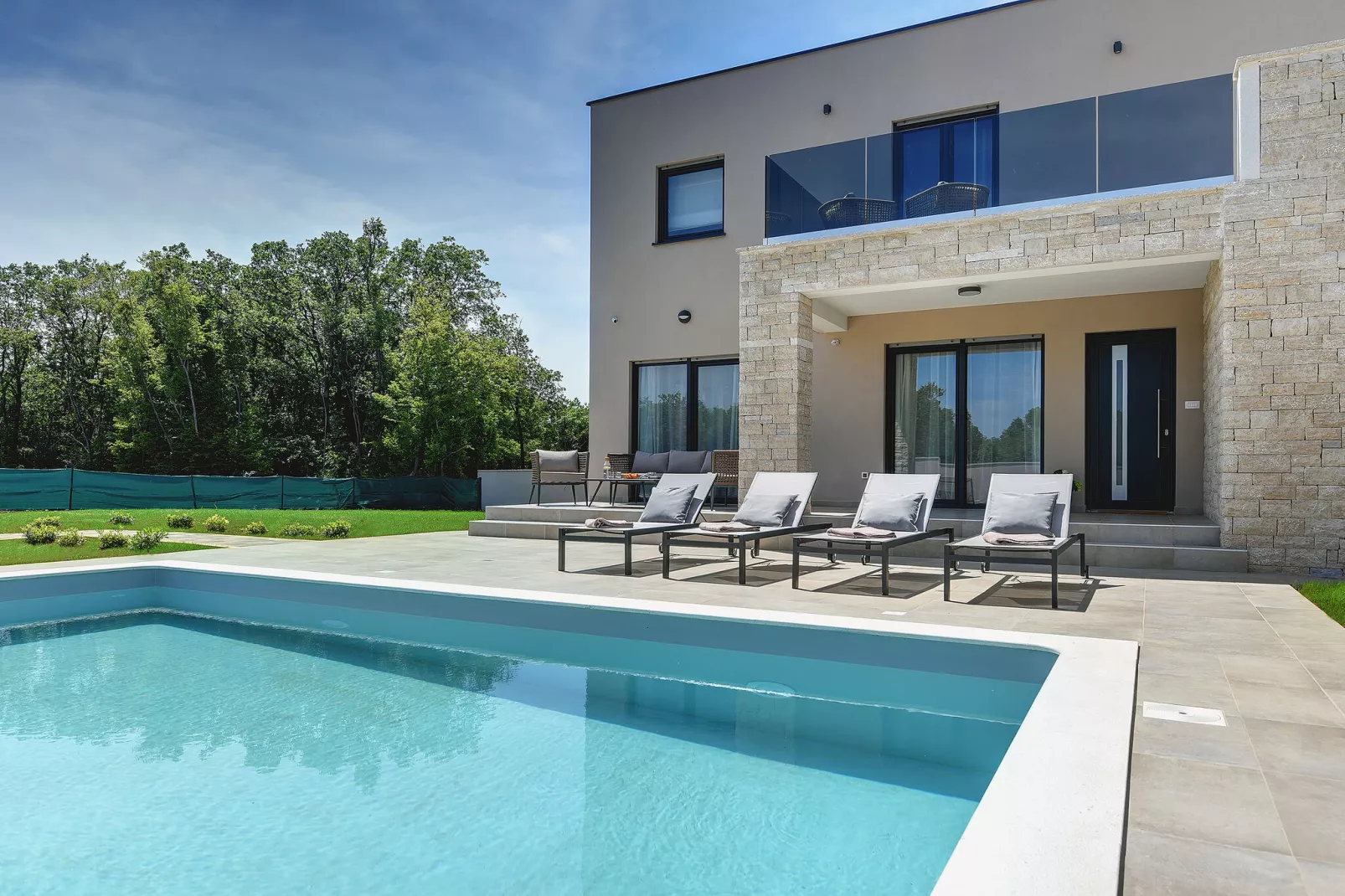 Villa Lobe-Pool