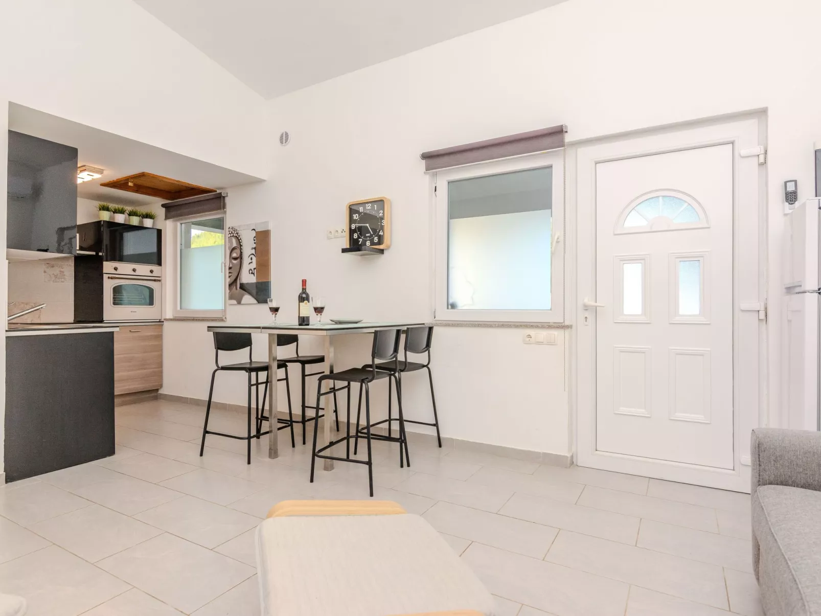 HH Stjepanovic - Image-tags.info