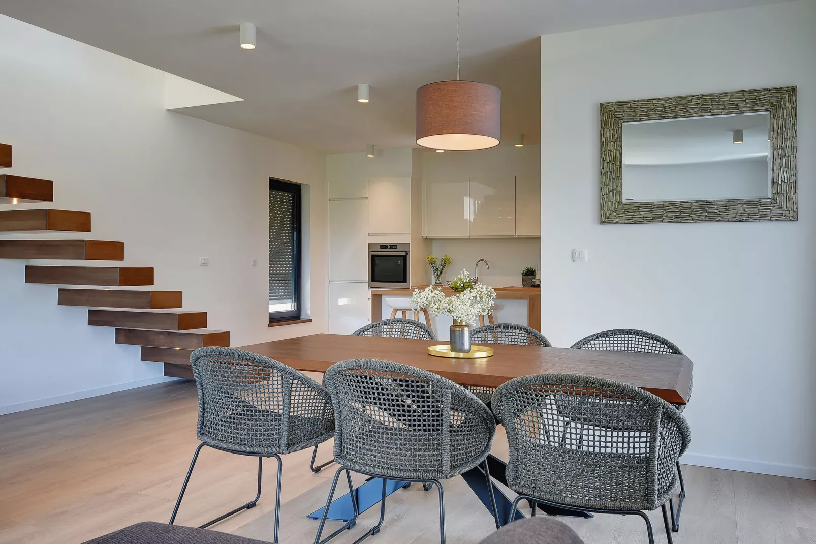 Villa Lobe-Dining room