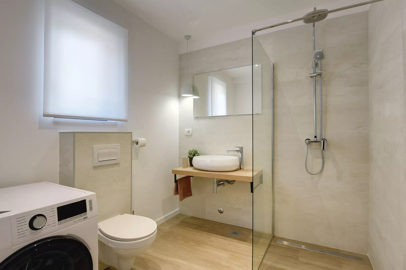 Villa Lobe-Bathroom