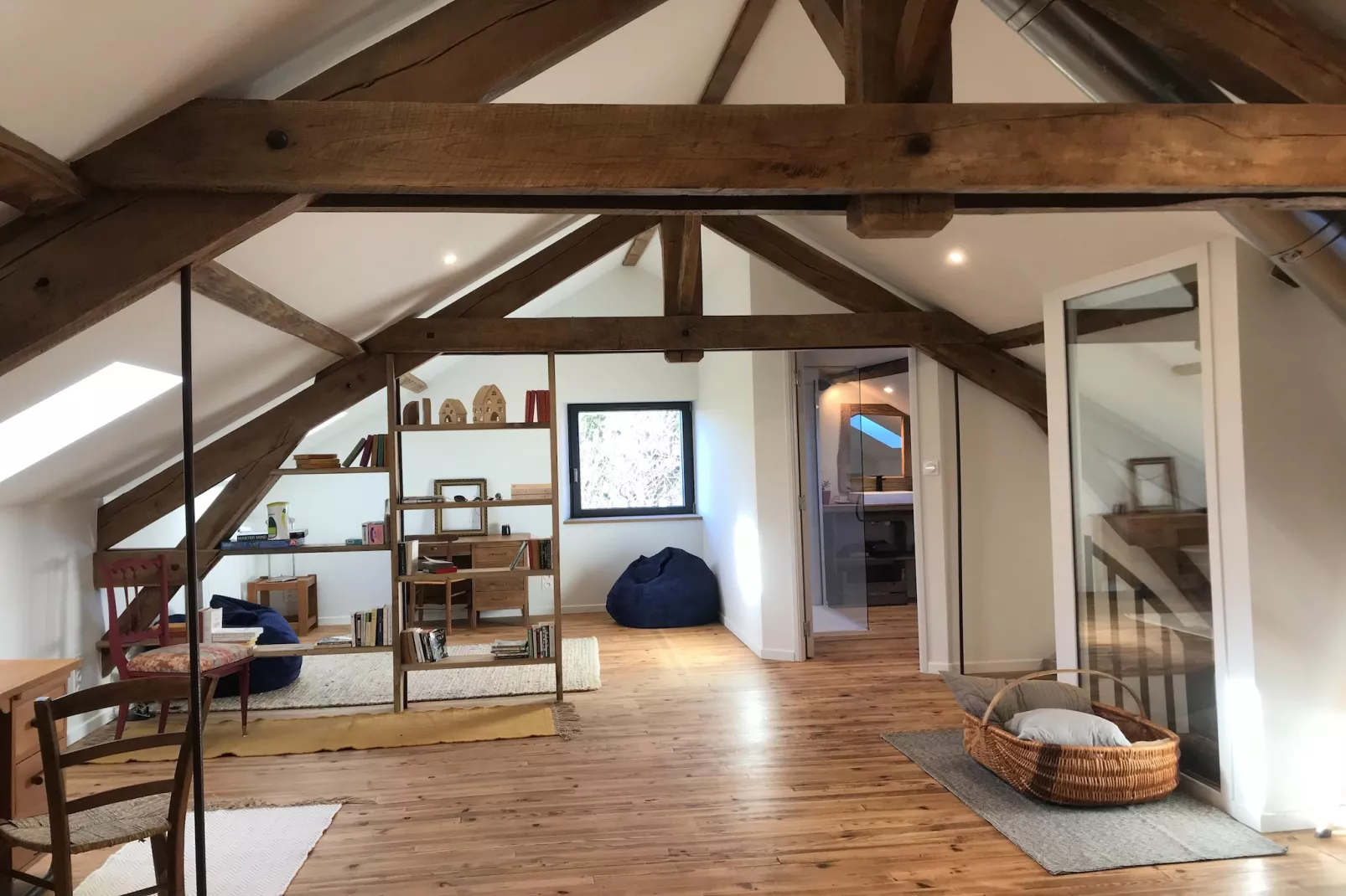 The Grange - Landing