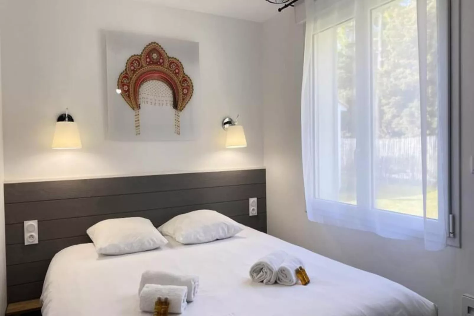 Villa Russie - Domaine Le Sherwood-Exterior in summer