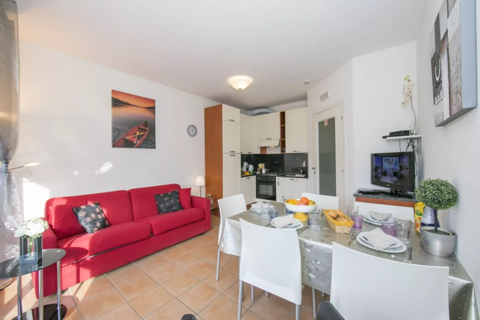 RESIDENCE PORTO LETIZIA - PALACE-1ROOM APT 4 PAX LAKE VIEW PLUS 8205 - P1LP4 - Living room