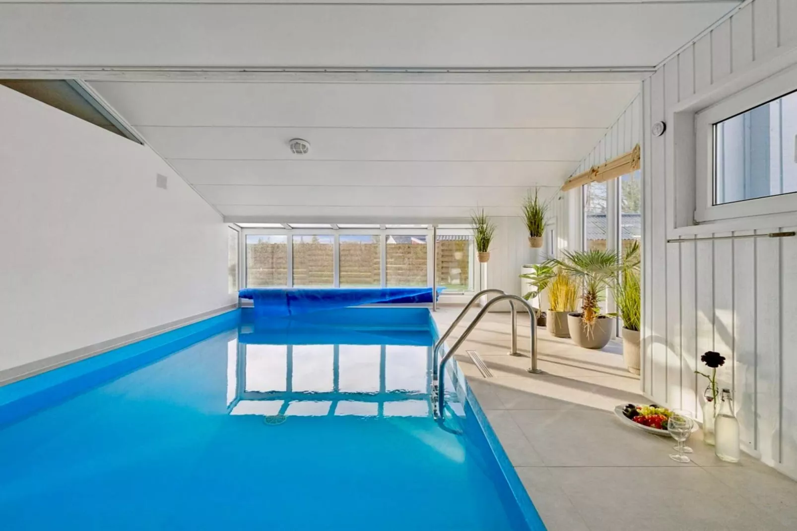 8 Personen Ferienhaus in Nexø-Schwimmbad