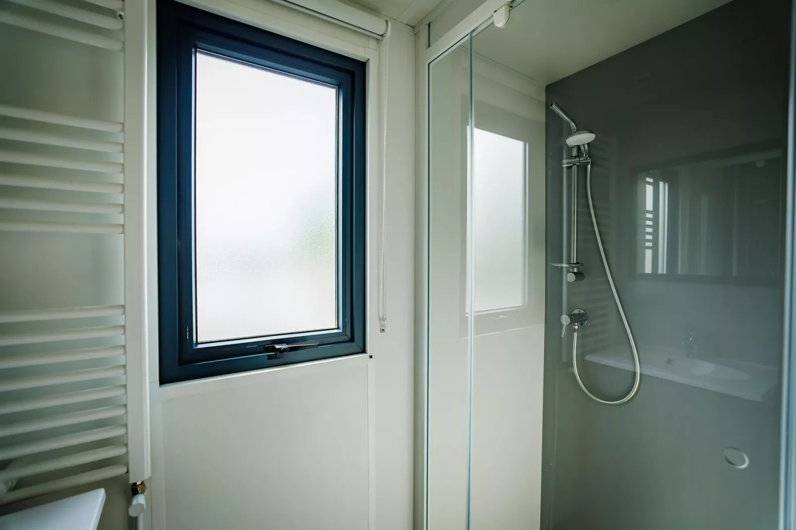 Vakantiepark Eiland van Maurik 7-Salle de bain