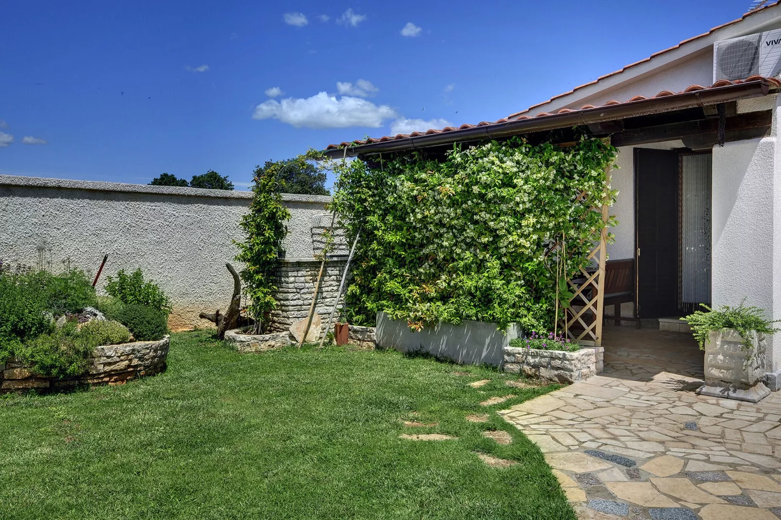 Casa Ana A1-Gardens summer