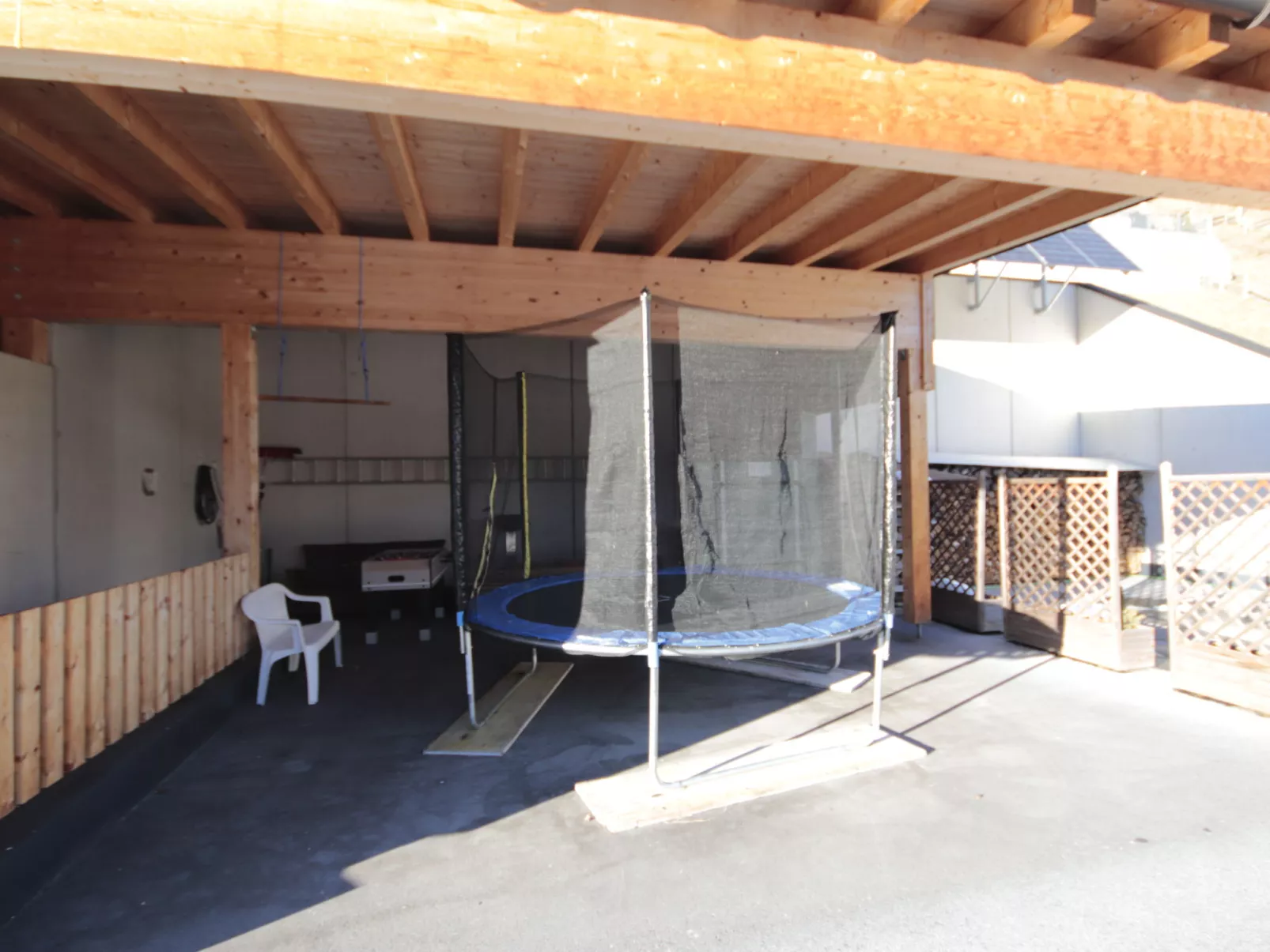 Apart Birgit-Outside