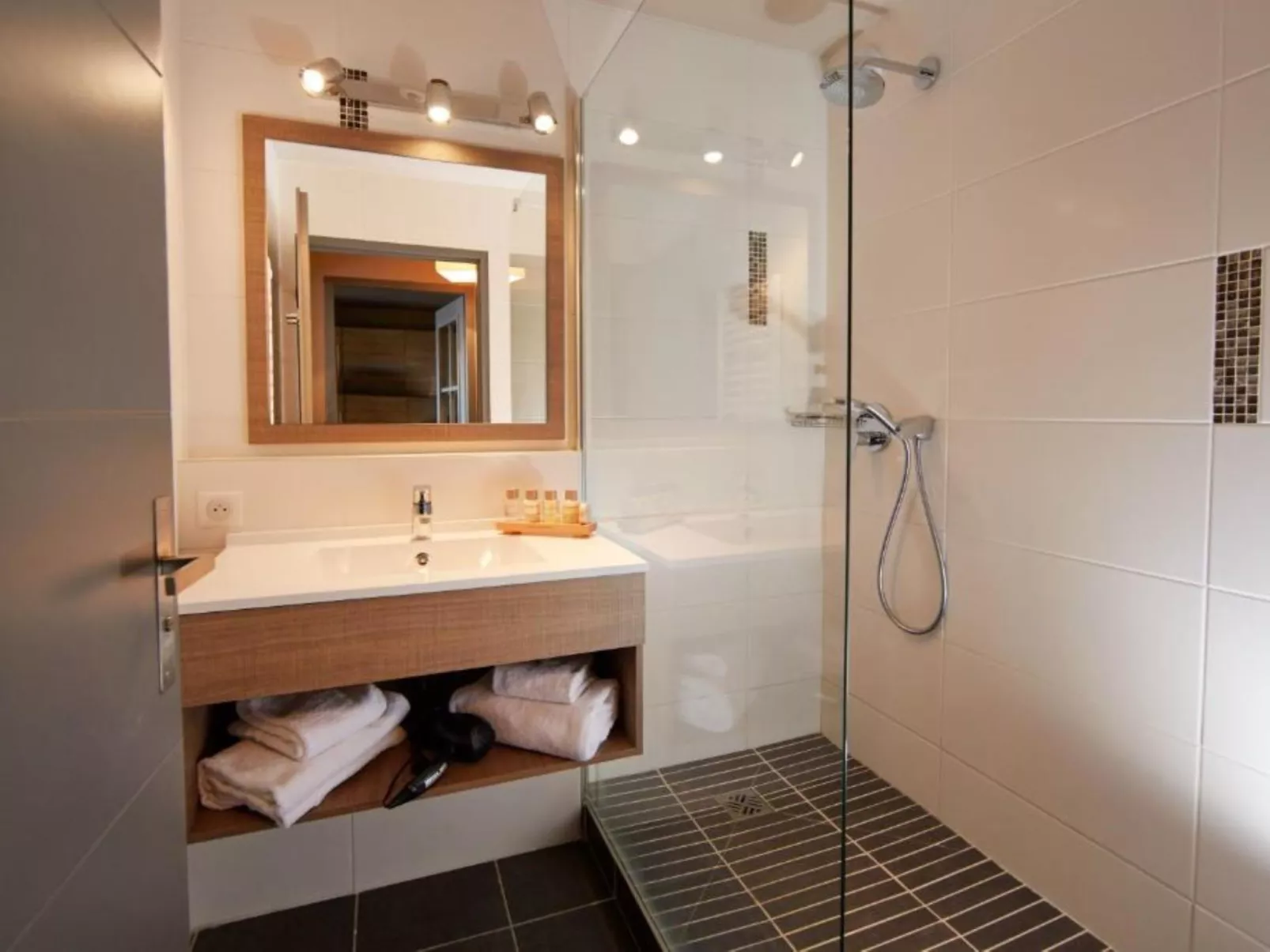 CGH Rés&Spa Chalets du Soleil (C) 4* - Drinnen