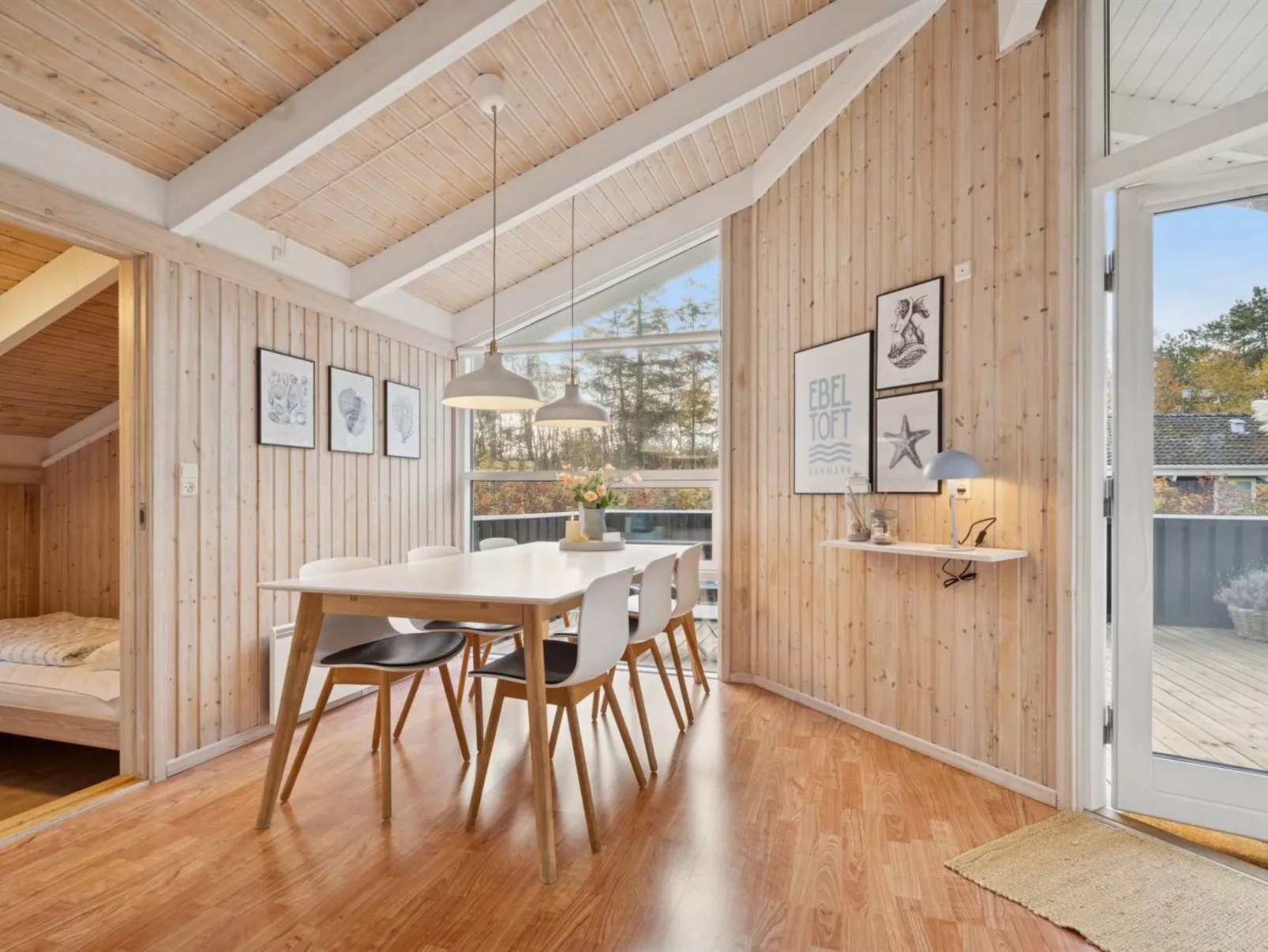 "Alvy" - 200m from the sea-Inside