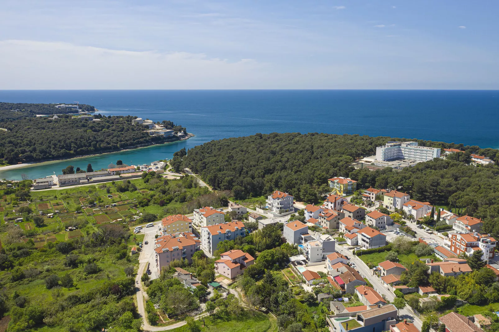 House Hodak A2-View summer