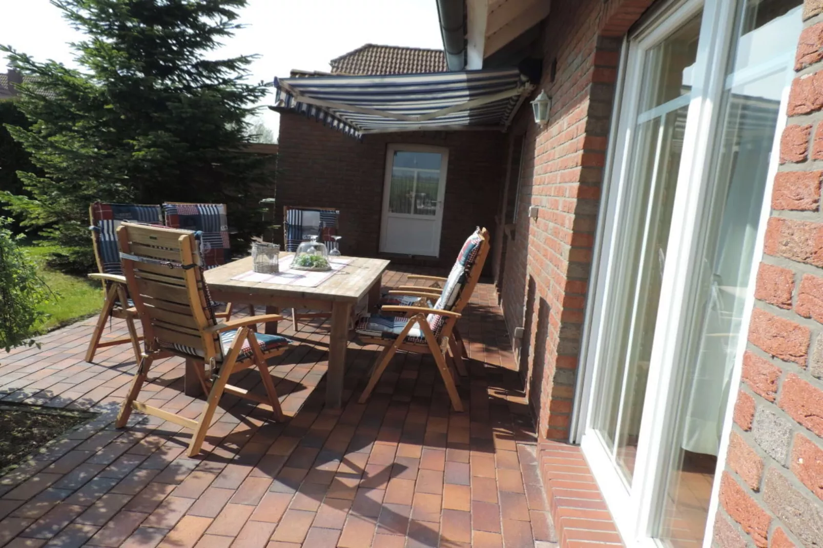 79433-Terrace balcony