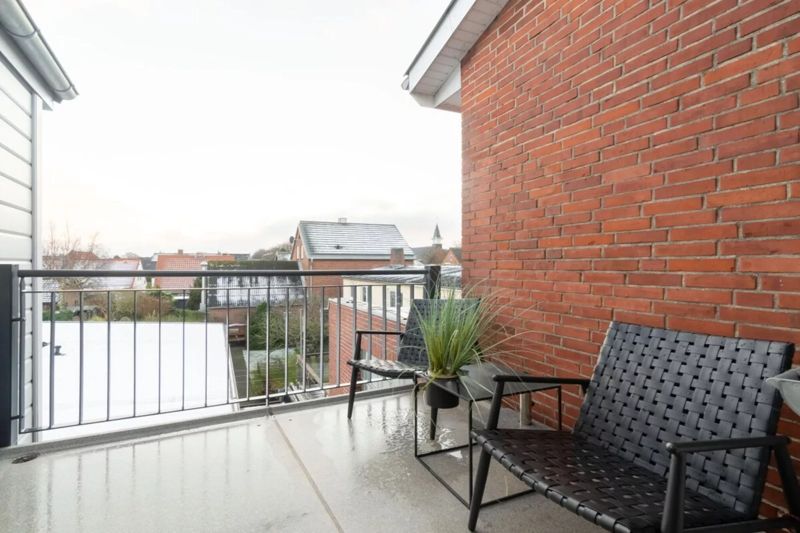 381792-Terrace balcony