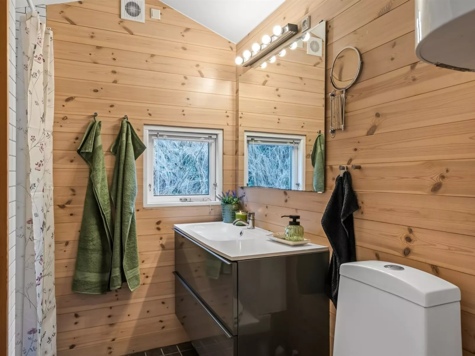 "Annemone" - 900m from the sea-Dedans