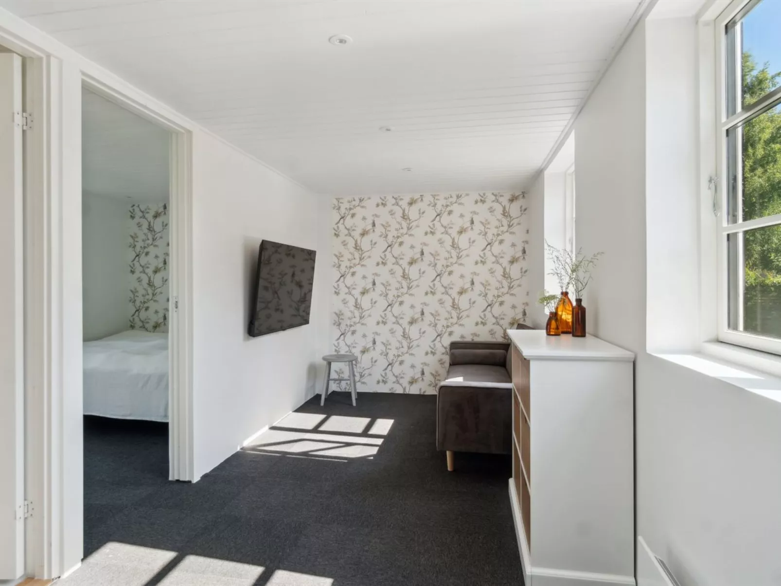 "Thrym" - 2.5km from the sea - Inside