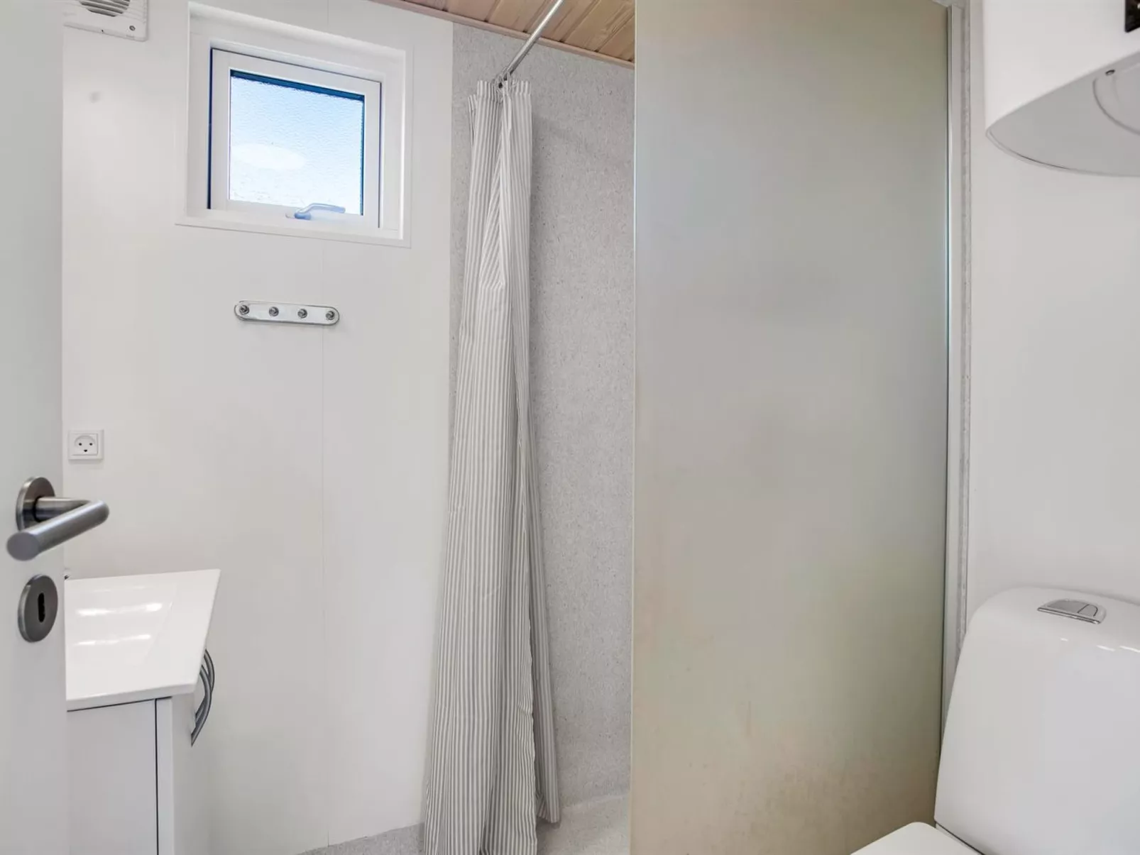 "Fay" - 900m from the sea-Dedans