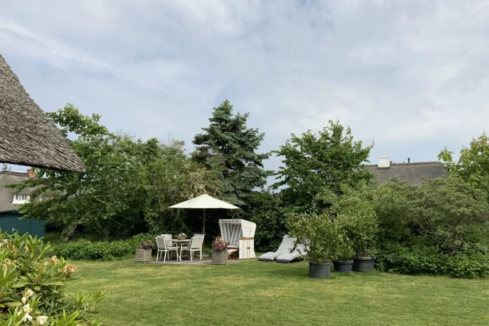 197702-Terrasse / balcon