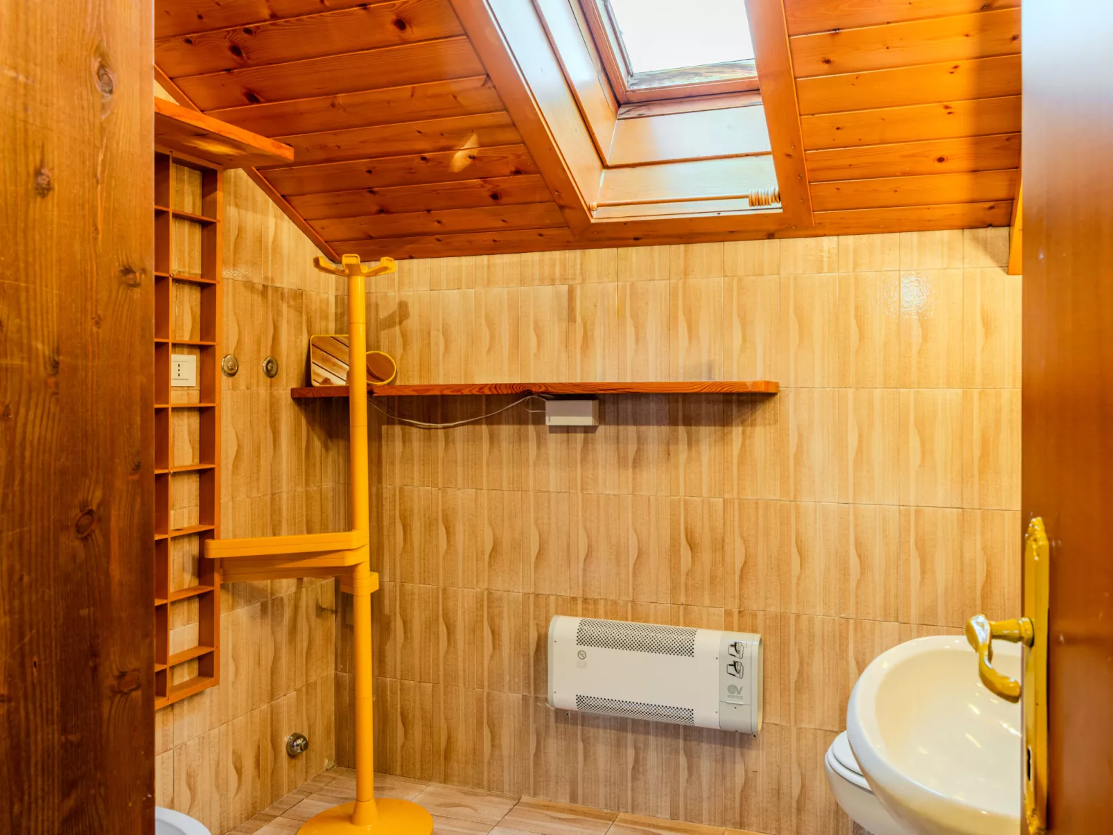 Mansarda Pineta-Drinnen