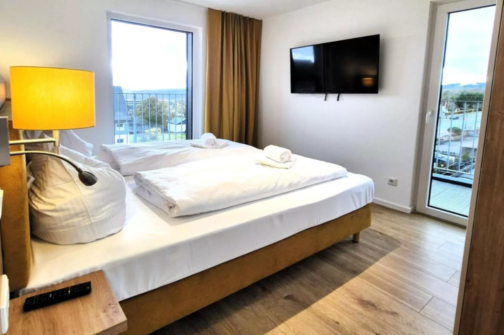 NEW ADD 1 SZ/4 P- Winterberg Appartement 21141 Penthouse-Schlafzimmer