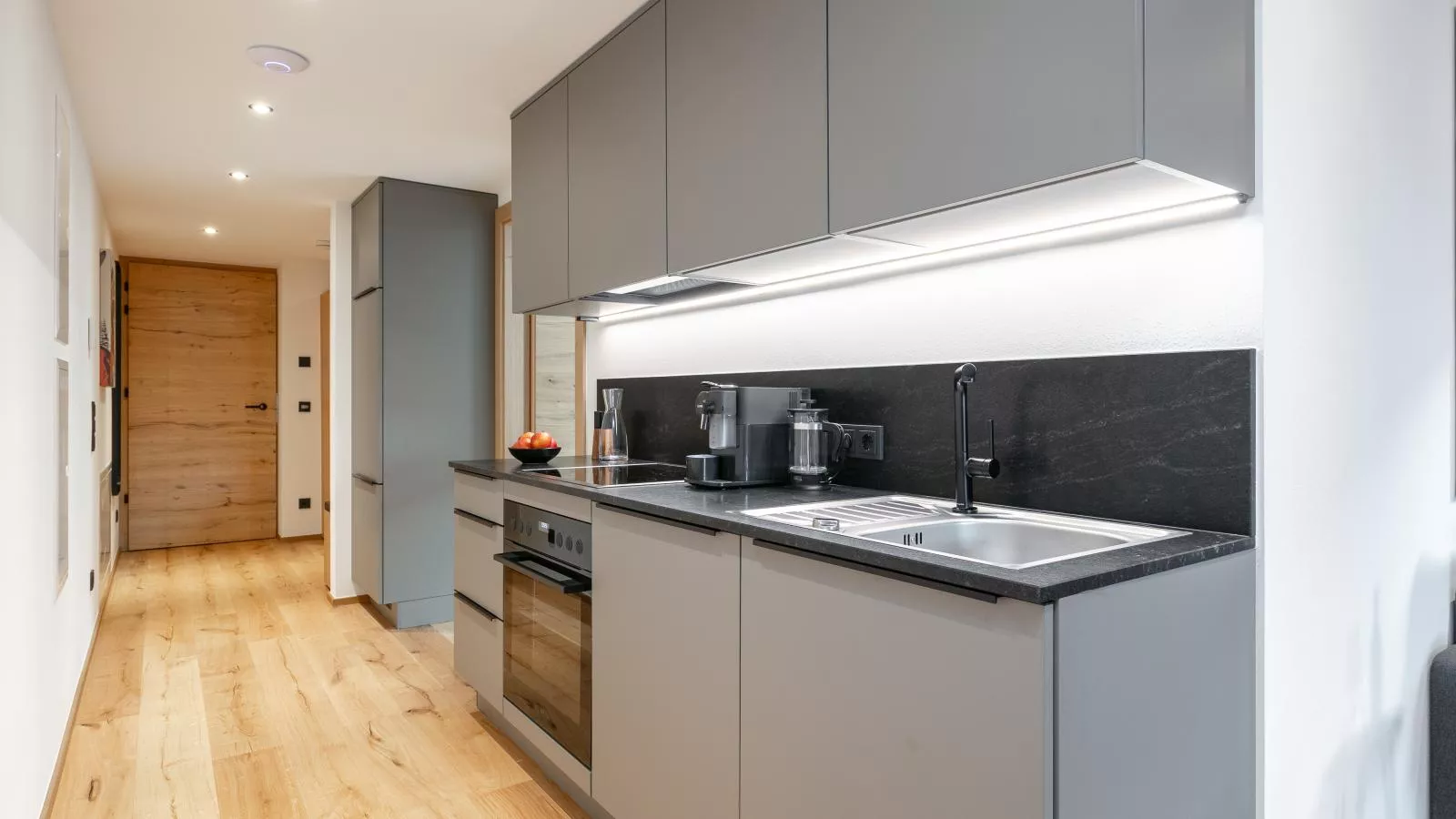 Haus Tauernblick Top 2 und 3 und 4-Küche