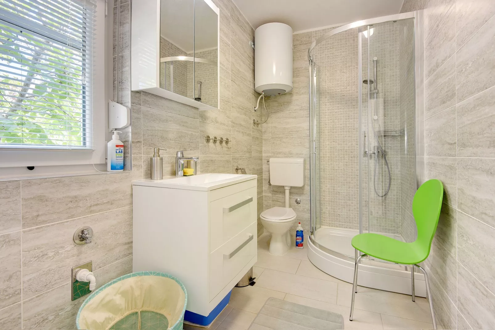 Casa Zajec/ Branka-Bathroom