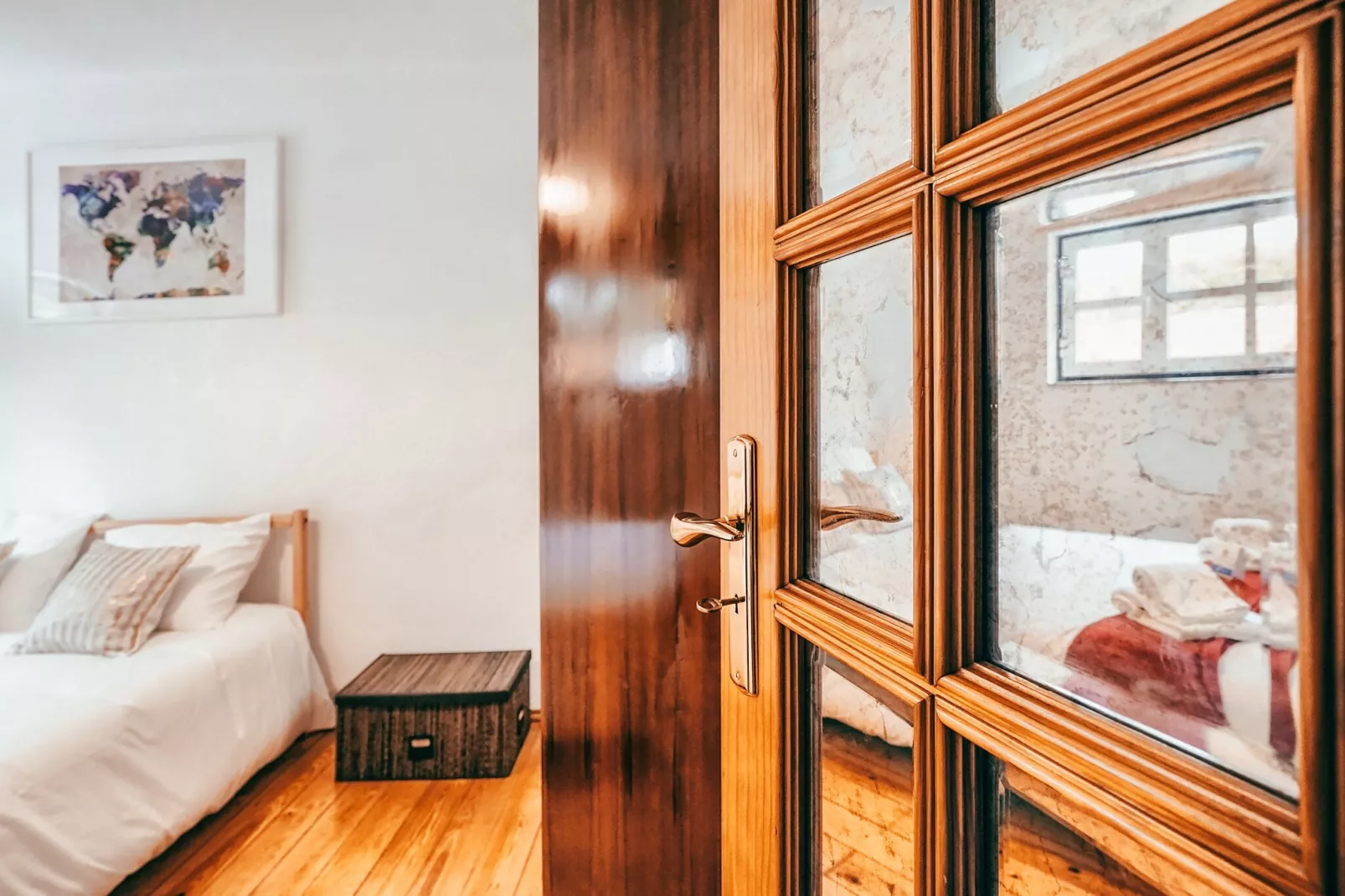 Apolónia Train Spot By Gt House - Bedroom