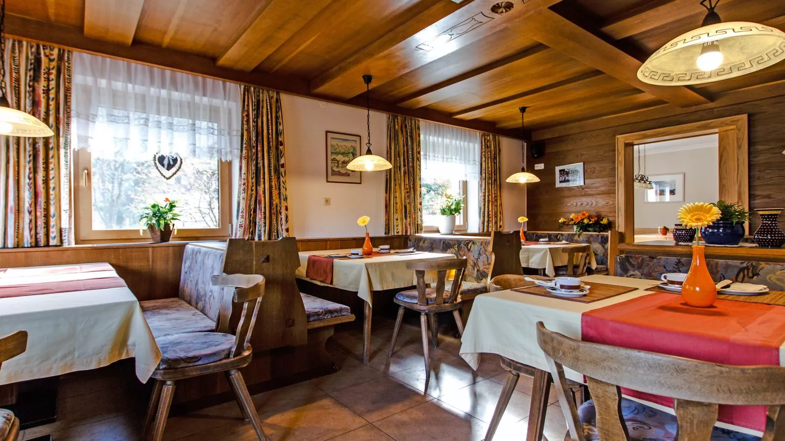 Mühlhof-Dining room