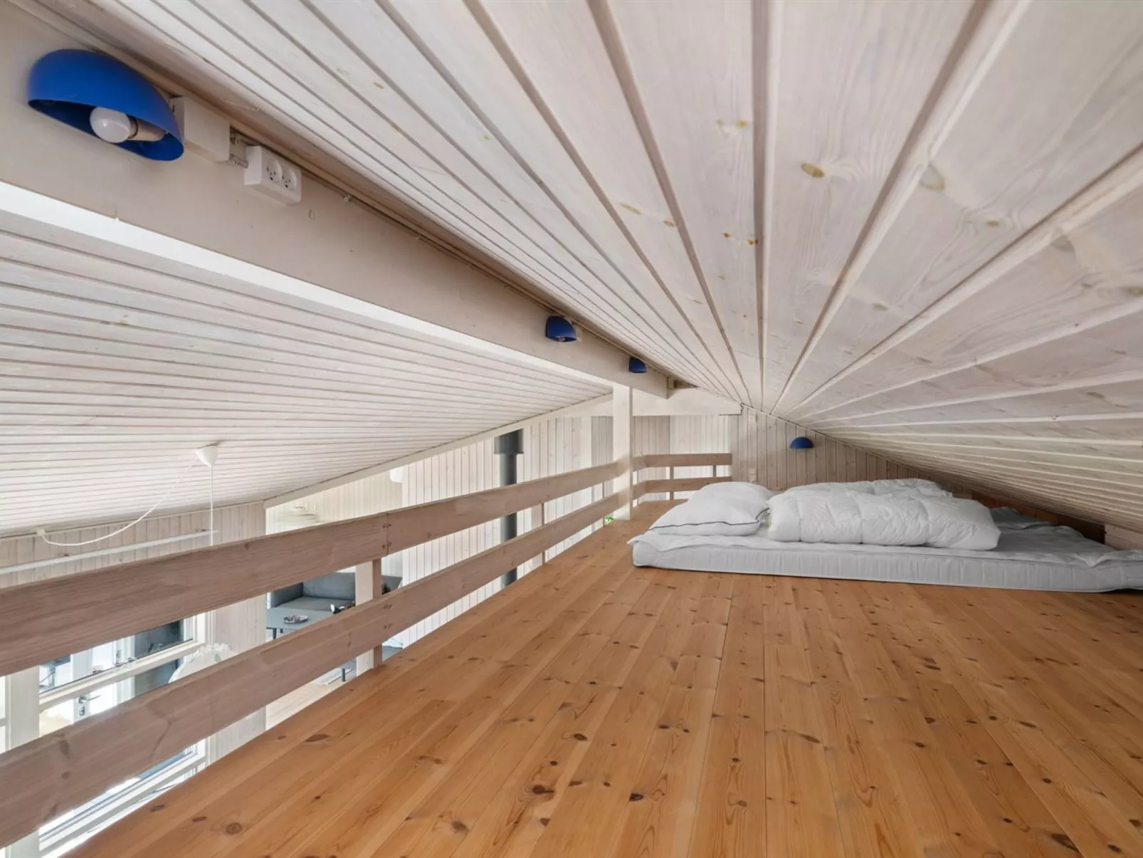 "Adser" - 275m from the sea-Drinnen