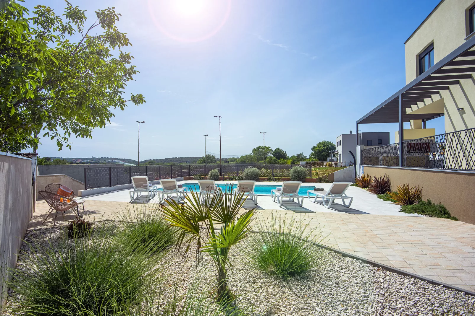 Villa Helios-Garten Sommer
