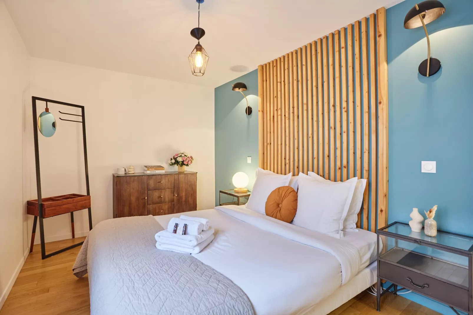 RUE DES MOINES 2-Nicht zugeordnet