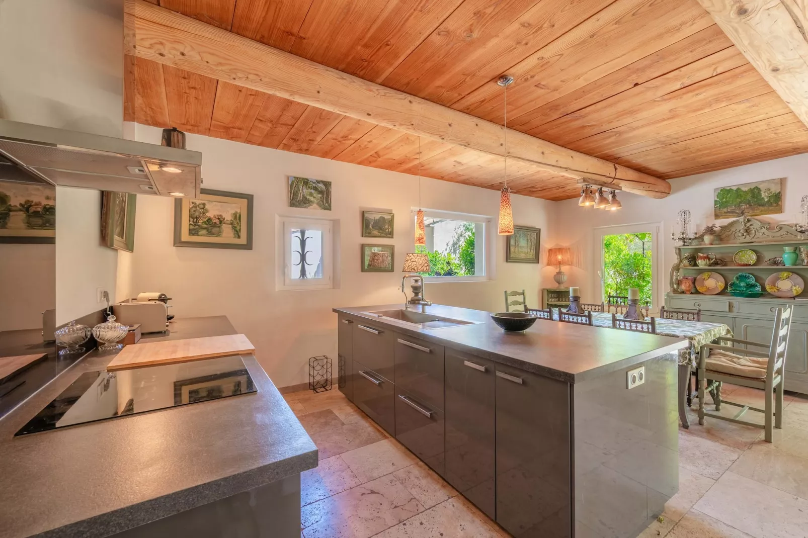 Mas authentique à Paradou Alpilles-Kitchen